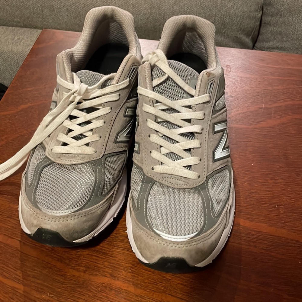 New Balance 990v5 Size 10